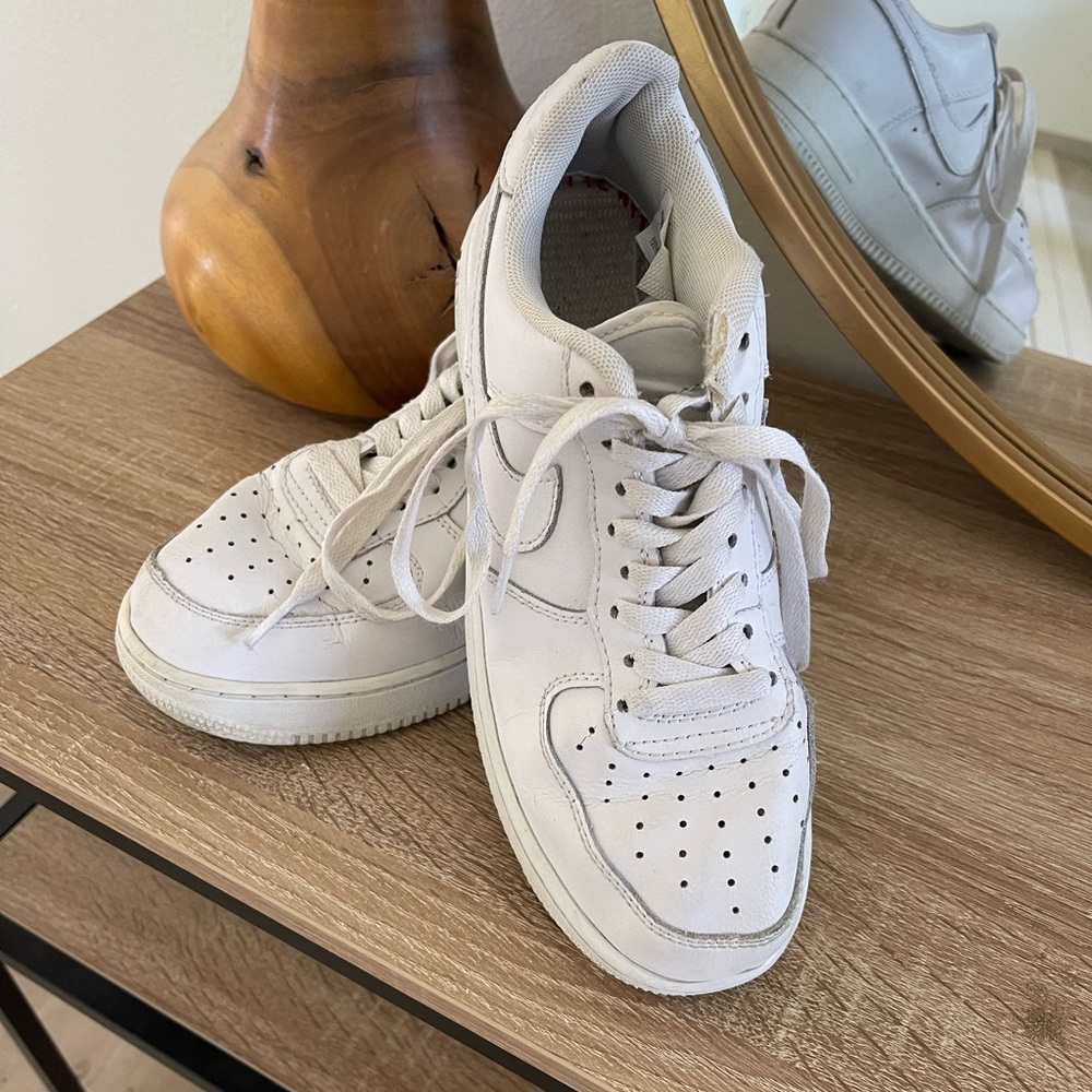 Air Force 1 White Shoes